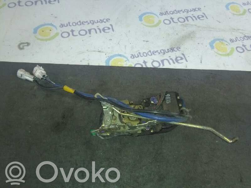 KIA Sorento Încuietoare ușă față 