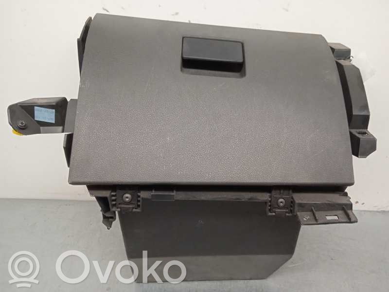 Daiktadėžė   3M51R0600,3M51R06044AG