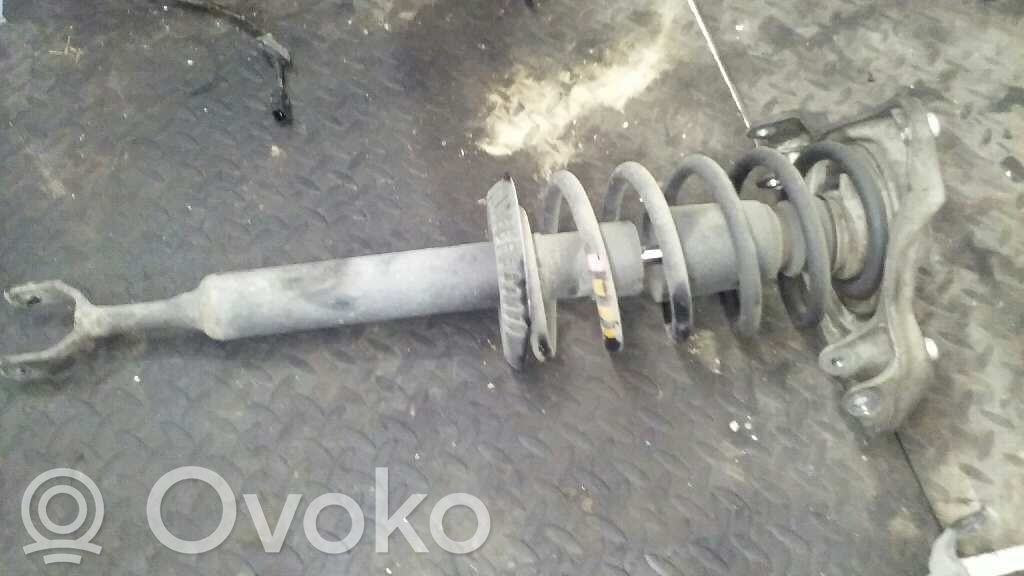 Audi A4 S4 B5 8D Ansamblu amortizor cu arc față 