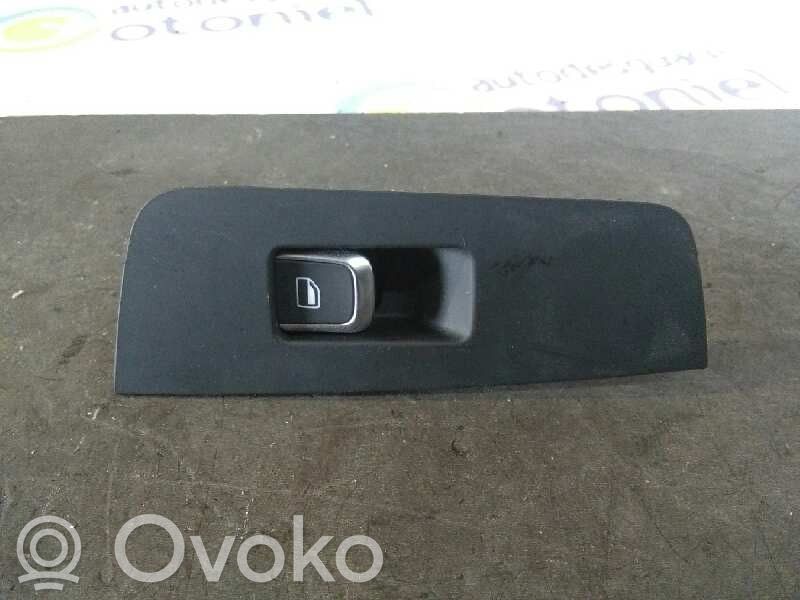 Audi A1 Electric window control switch 