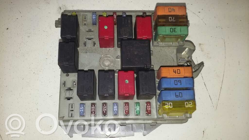 Fiat Punto (199) Unidad de control del BSM 