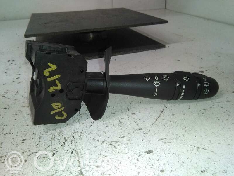 Renault Clio II Wiper control stalk 