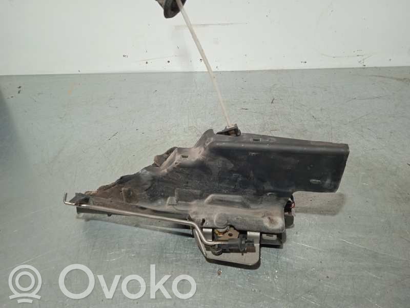 Audi A4 S4 B6 8E 8H Etuoven lukko 