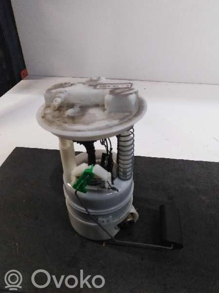 Renault Clio III Pompă combustibil în rezervor 