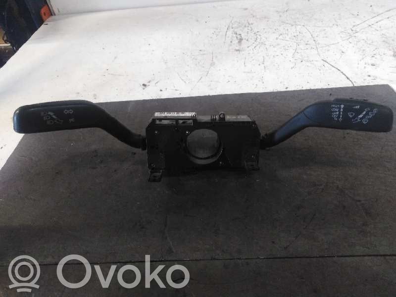 Seat Ibiza IV (6J,6P) Interruptor de control multifunción 