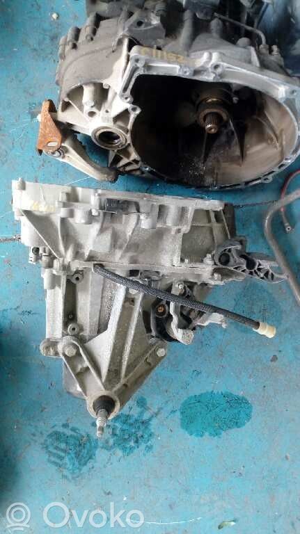 Manualna 5-biegowa skrzynia biegów   JH3128,43000KM