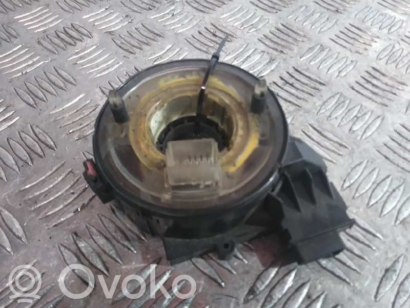 Volkswagen Touran I Airbag del volante 