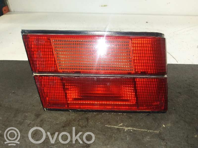 Rear/tail lights   1384011L