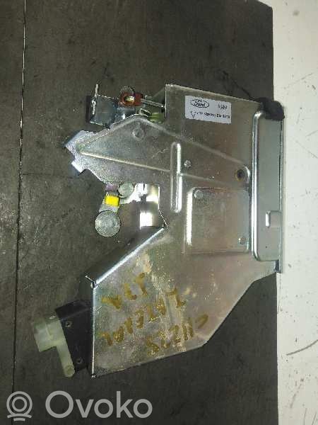 Ford Transit Lastausoven lukko 