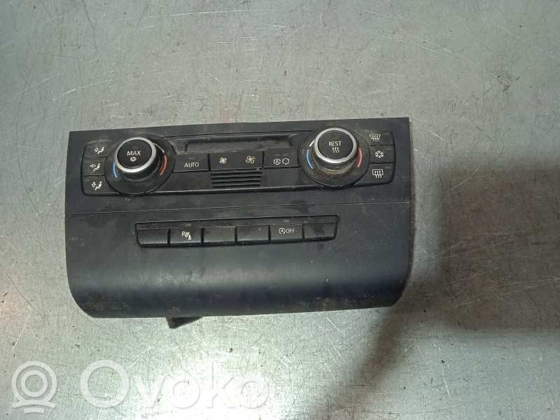BMW 1 E81 E87 Climate control unit 