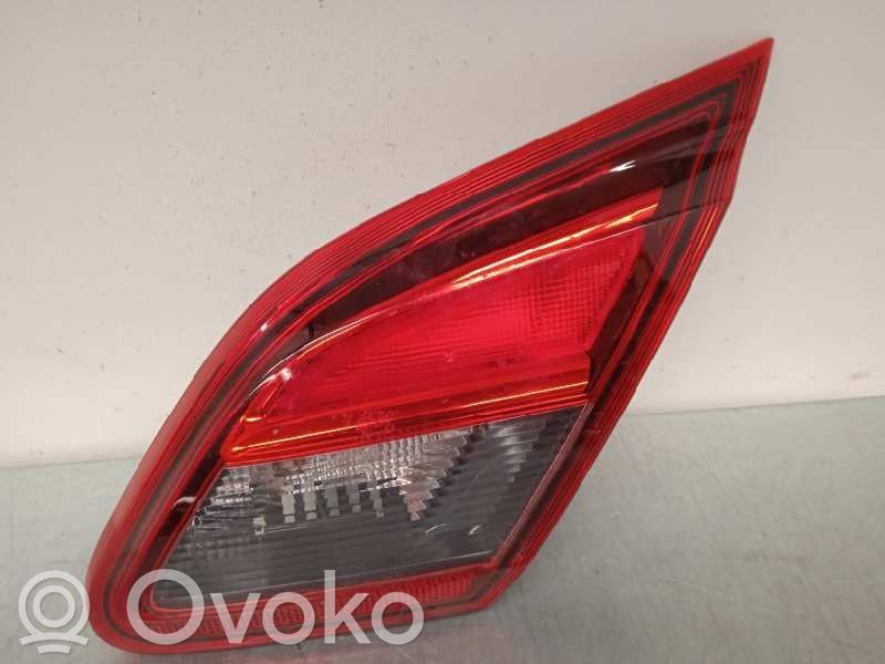 Opel Corsa E Lampa tylna 