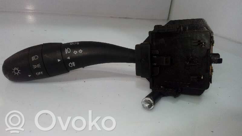 Interruptor de control del panel de luces   934102R030