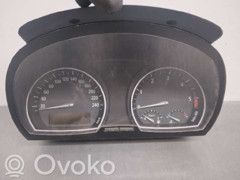 BMW X3 E83 Speedometer (instrument cluster) 