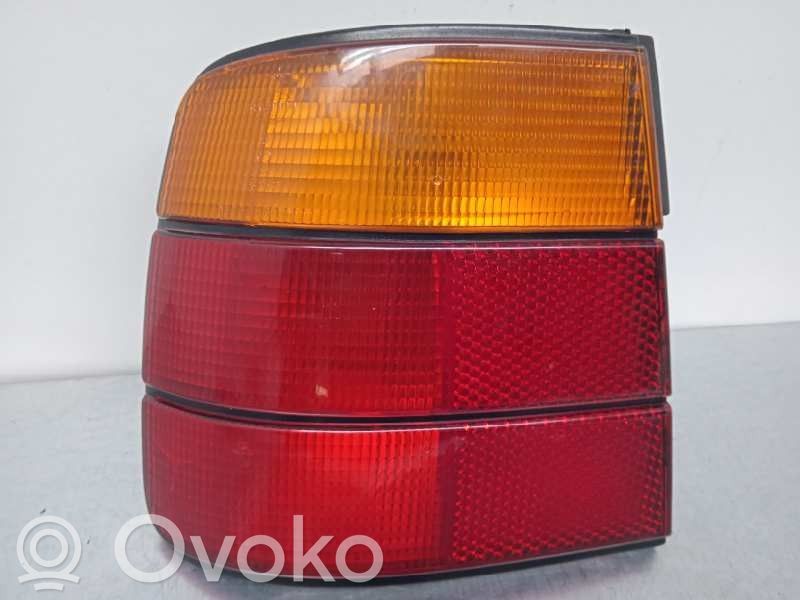 BMW 5 E34 Galinis žibintas kėbule 