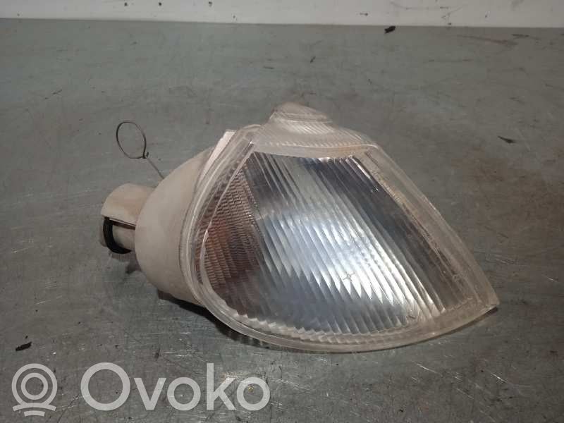 Renault Laguna I Frontblinker 