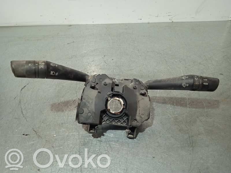 Fiat Doblo Interruptor de control multifunción 