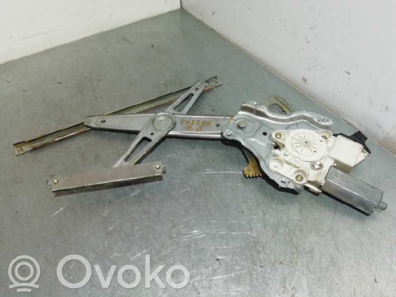 Toyota Corolla E120 E130 Elektriskais loga pacelšanas mehānisms bez motoriņa 