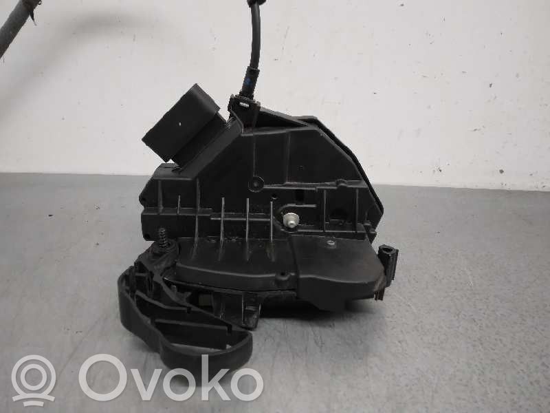 Etuoven lukko   BM5AA21813AE,5PINES