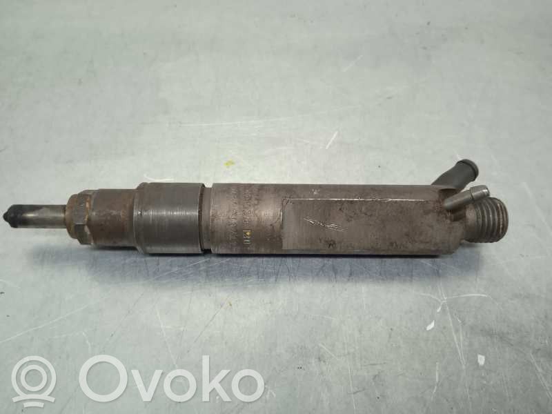 Inyector de combustible   028130201T,0432193747,0432193746