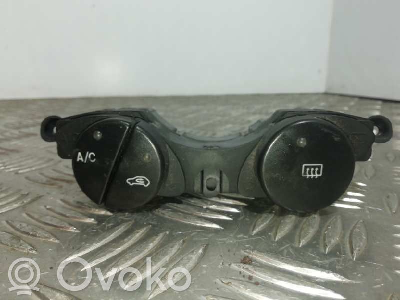 Air conditioner control unit module   2T1T19A945BA