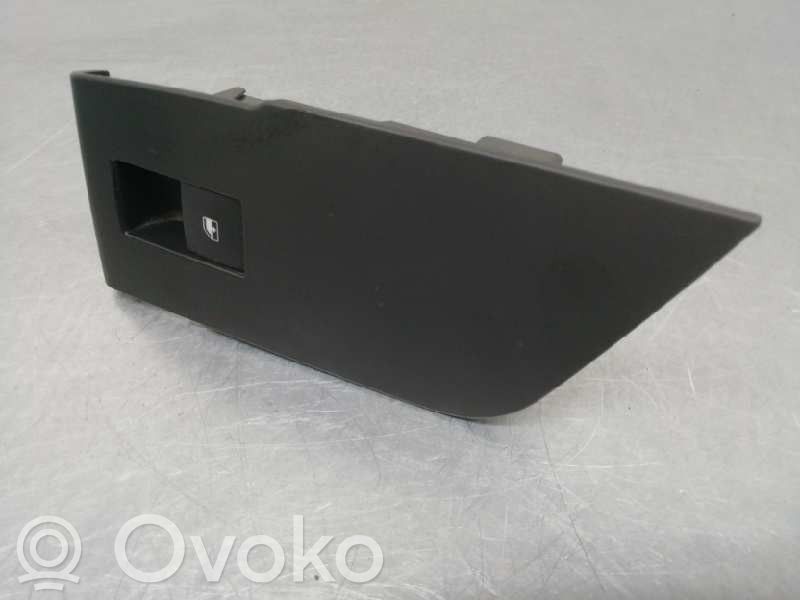 Electric window control switch   13307906