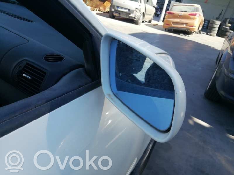 Audi A3 S3 8L Espejo lateral eléctrico de la puerta delantera 