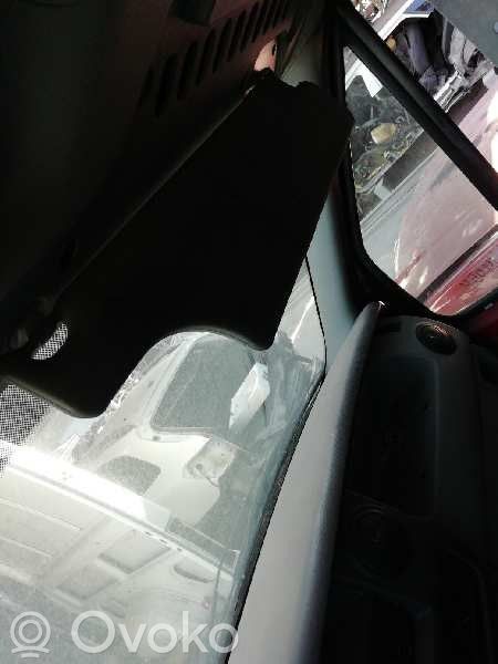 Nissan Interstar Häikäisysuoja 