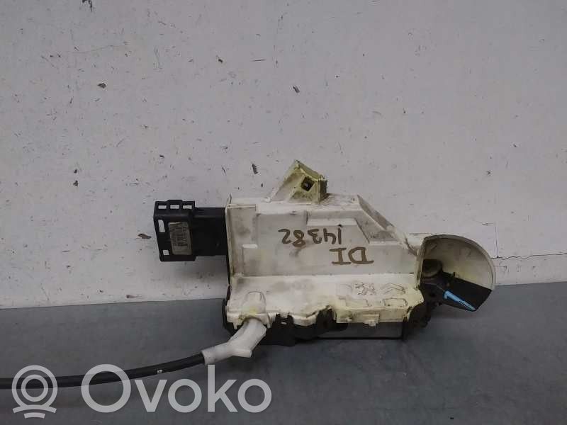 Zamek drzwi przednich   PSA836153,9683615380,6PINS