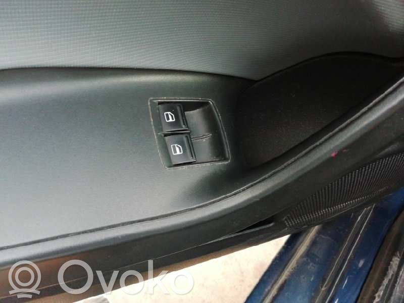 Seat Ibiza IV (6J,6P) Interruptor del elevalunas eléctrico 