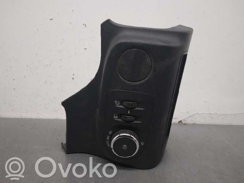 Opel Combo E Panel lighting control switch 