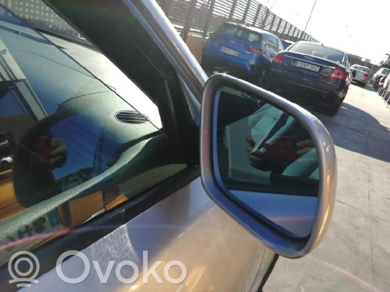 Audi A4 S4 B5 8D Veidrodėlis (elektra valdomas) 