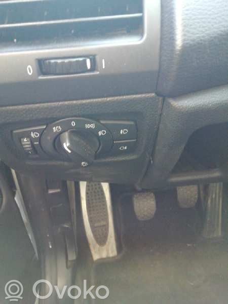 Interruptor de control del panel de luces   693279204
