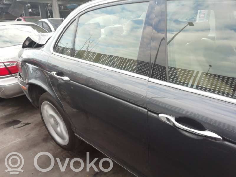 Jaguar XJ X350 Porte arrière