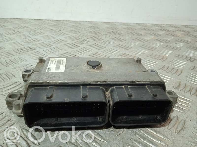 Peugeot 2008 I Sterownik / Moduł ECU 