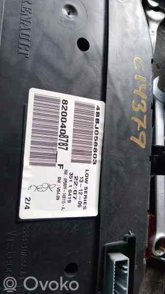 Renault Megane II Speedometer (instrument cluster) 
