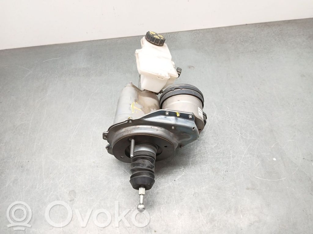 Volvo XC40 Jarrutehostin 