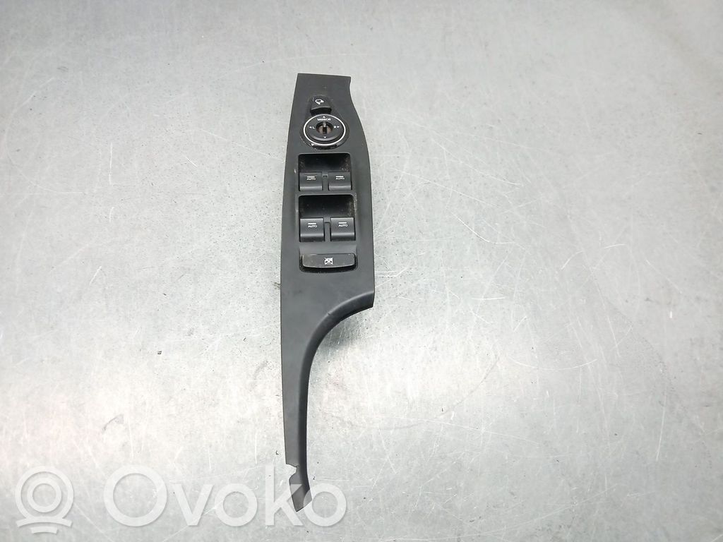 Hyundai i40 Interruttore di controllo dell’alzacristalli elettrico
