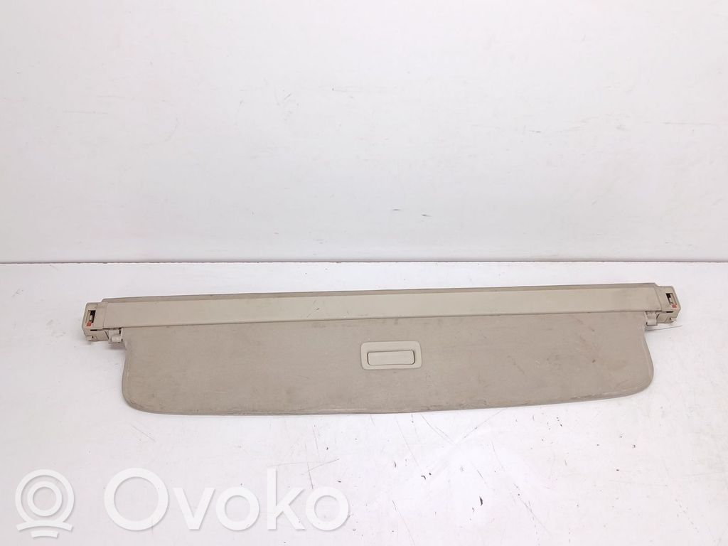 Volvo XC60 Takaluukun/tavaratilan kansi 