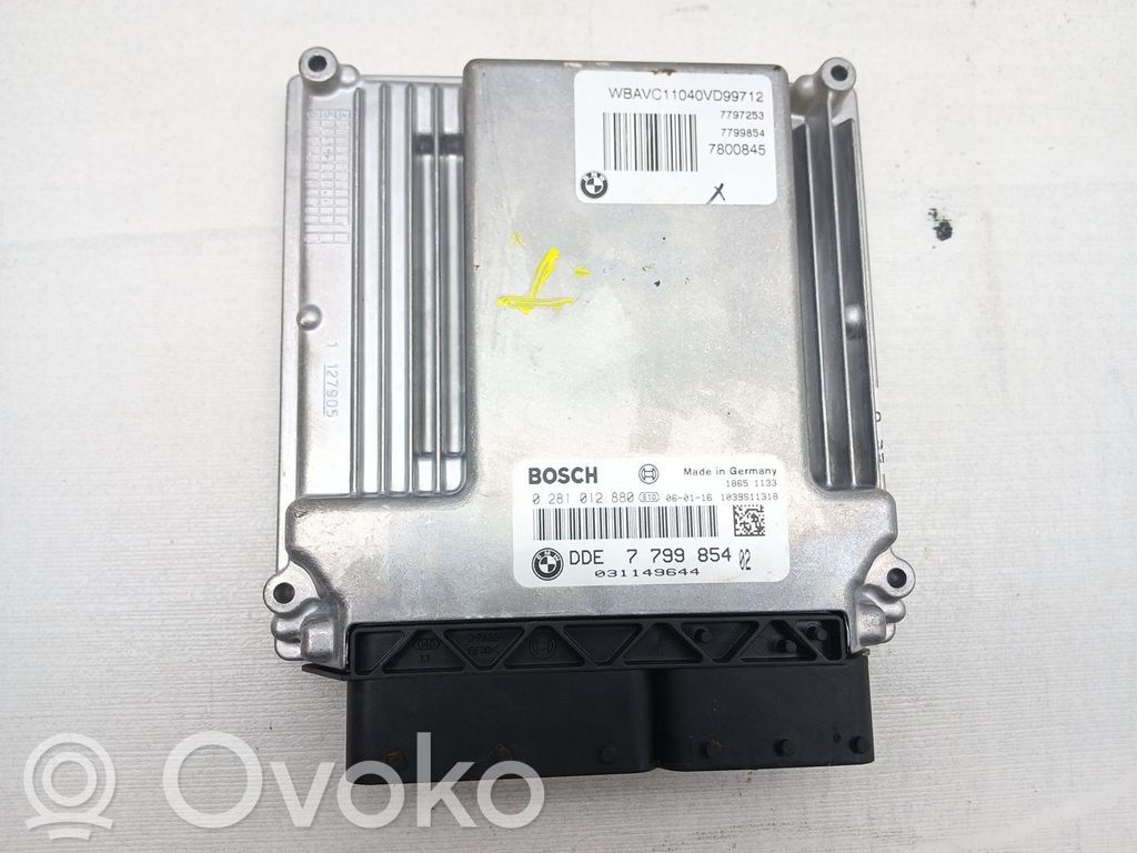 Moottorin ohjainlaite/moduuli   0281012880