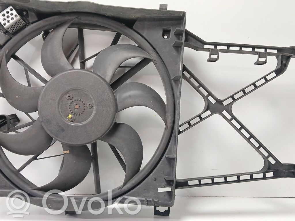 Opel Zafira B Ventilator electric răcire radiator 