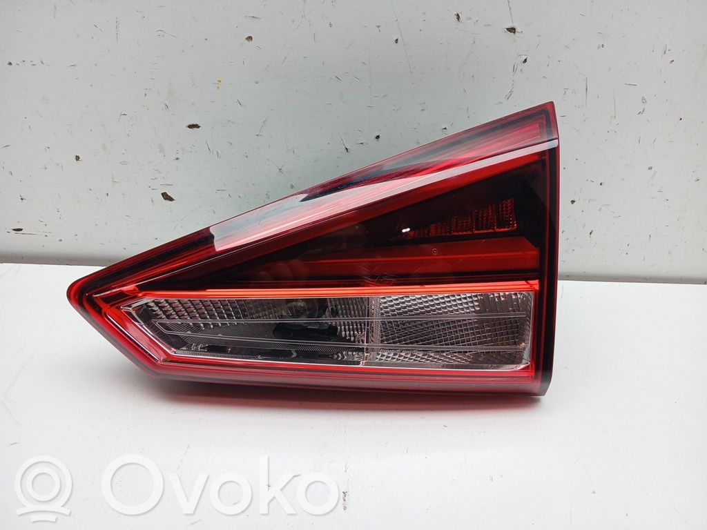 Seat Arona Lampă spate în caroserie 