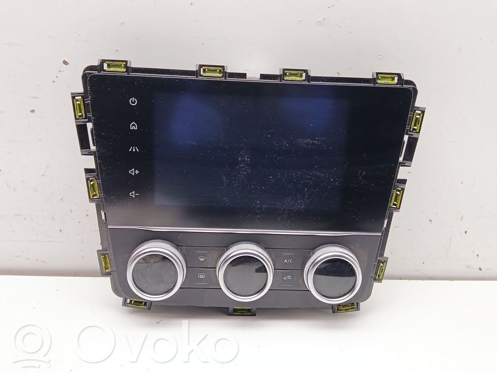 Renault Kadjar HUD-näyttö 