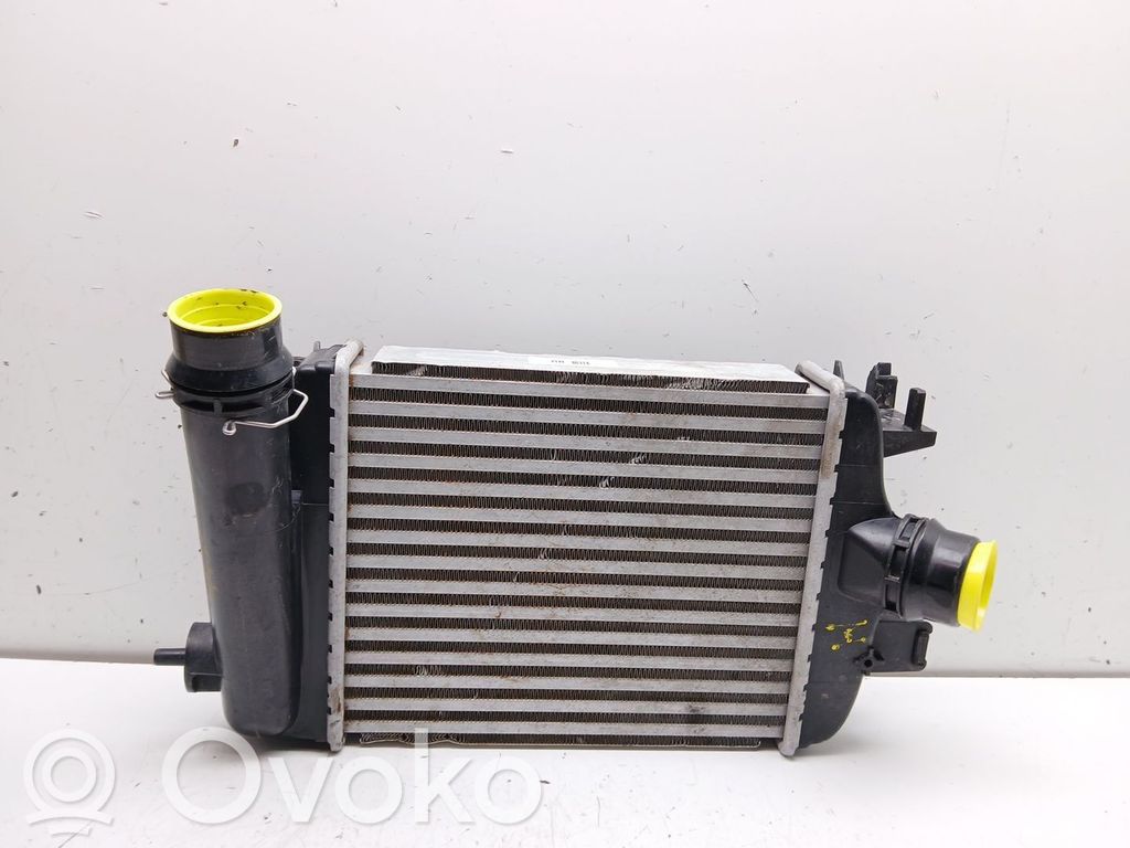 Renault Clio IV Intercooler radiator 