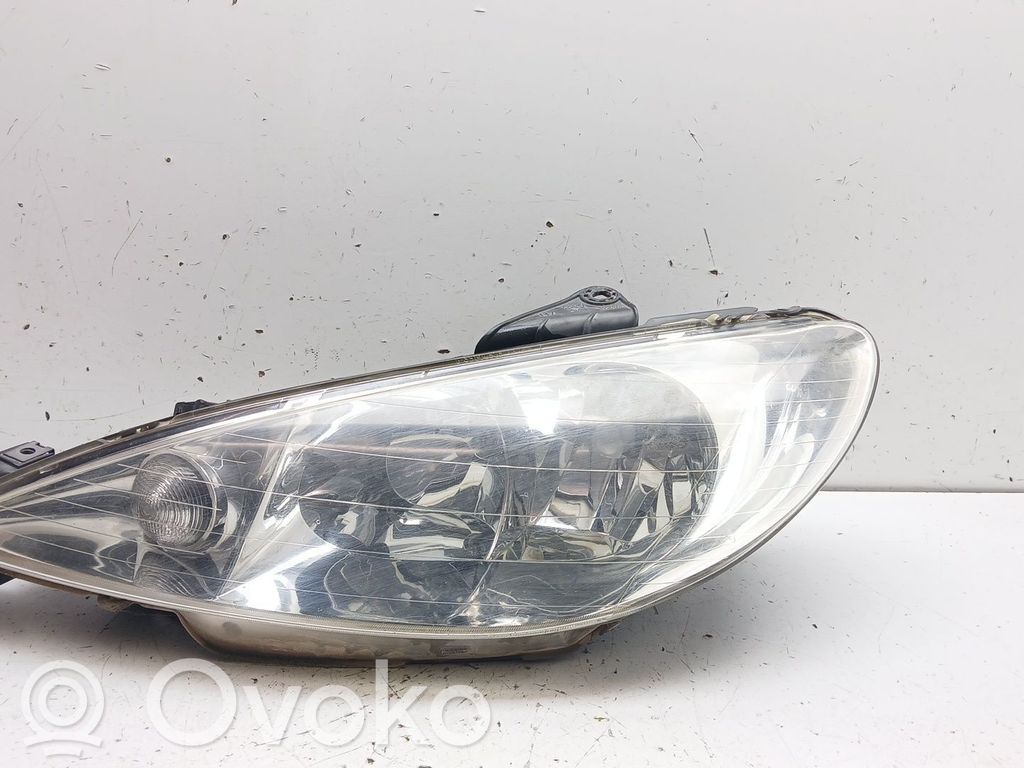 Peugeot 206 Headlight/headlamp 