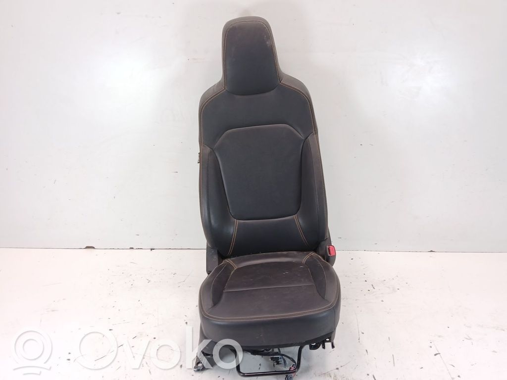 Asiento delantero del pasajero
