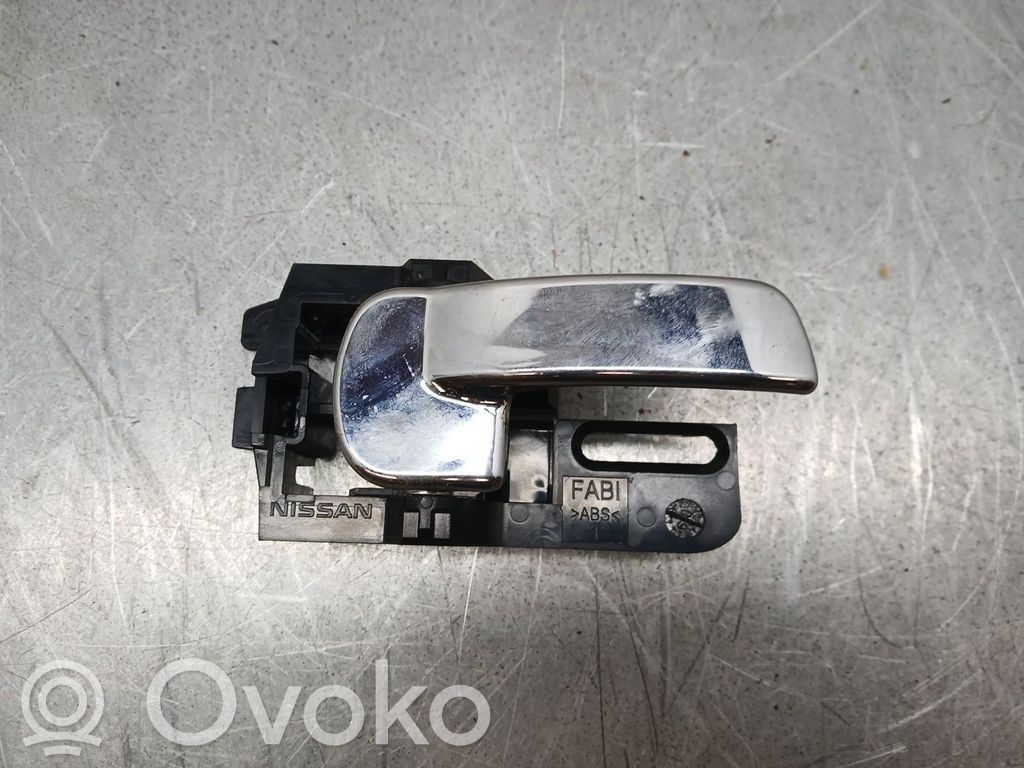 Nissan Qashqai+2 Etuoven sisäkahva 