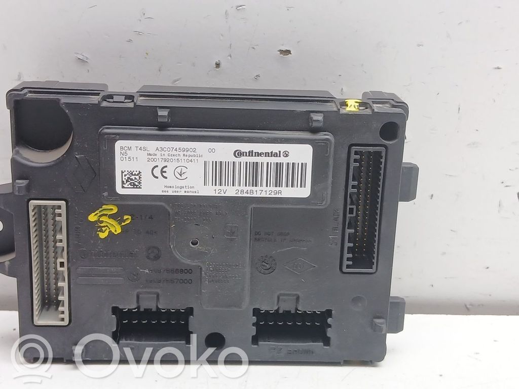 Unidad de control/módulo del motor   284B17129R,A3C07459902
