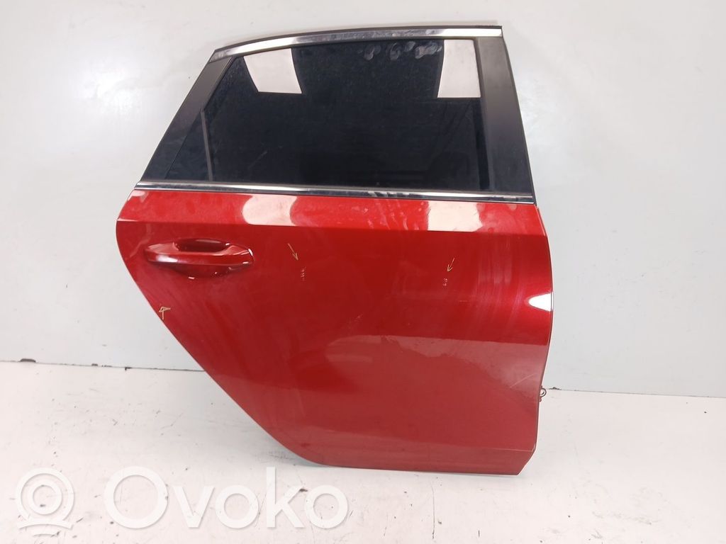 KIA Ceed Galinės durys 