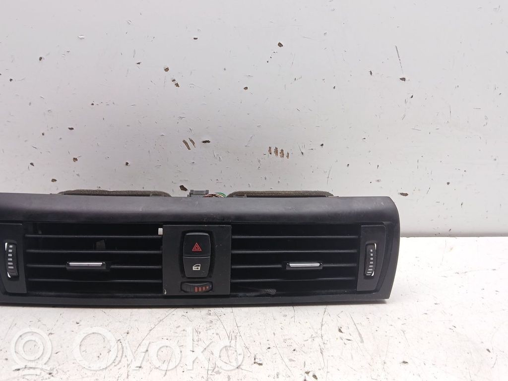 Hazard light switch   9710260,507892,920711611