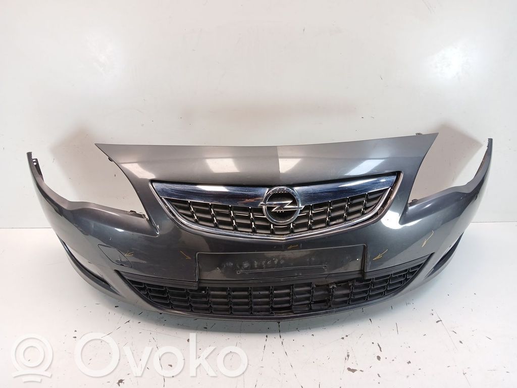 Opel Astra H Parachoques delantero 